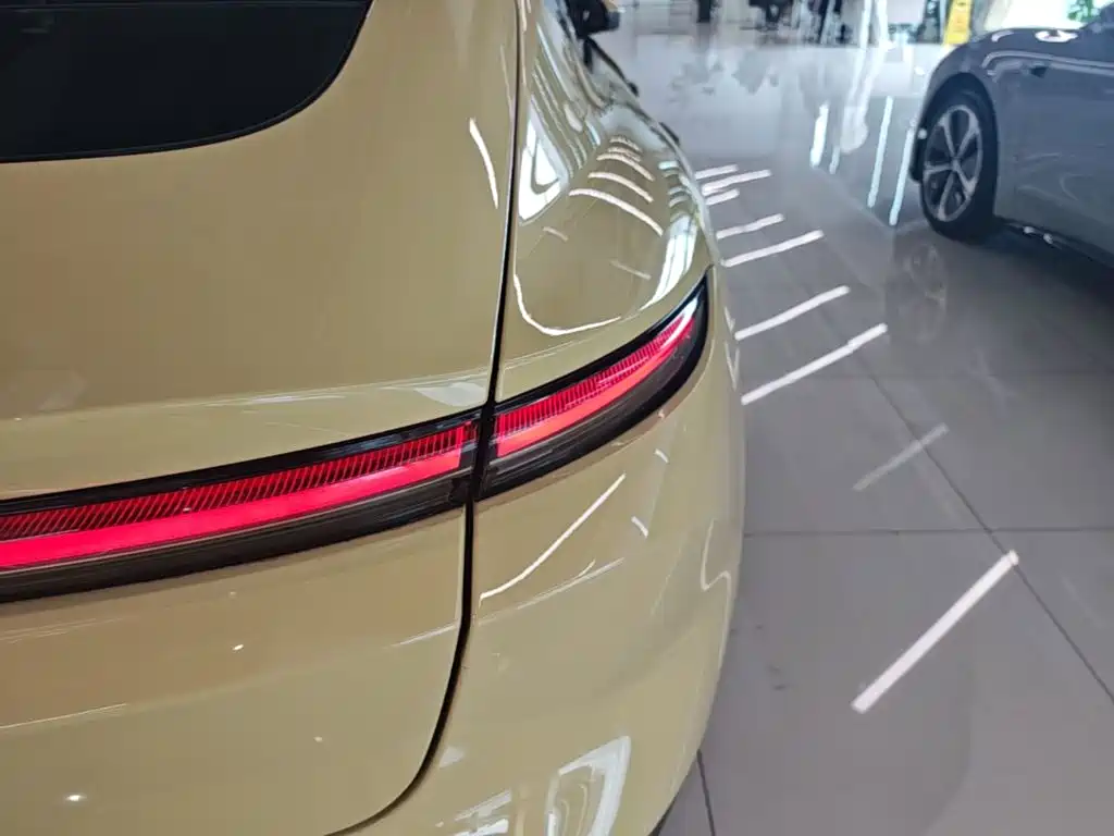 NIO ET5 — миниатюра 8