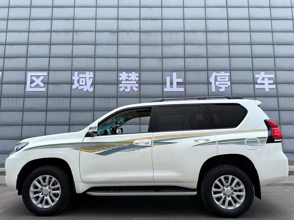 Toyota Land Cruiser Prado 2010 4.0L AT TX-L