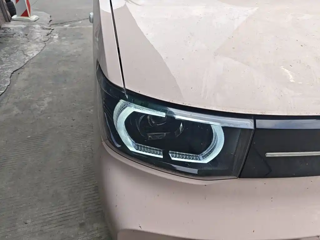 Wuling MINIEV — миниатюра 7