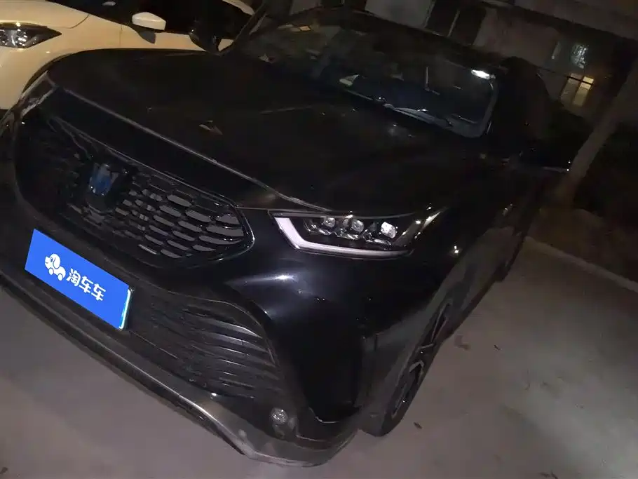 Toyota Crown Kluger 2021