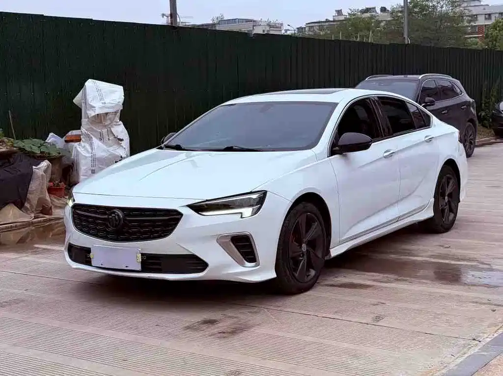 Buick Regal 2020