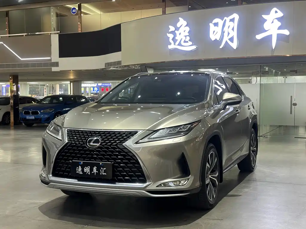 Lexus RX 2022