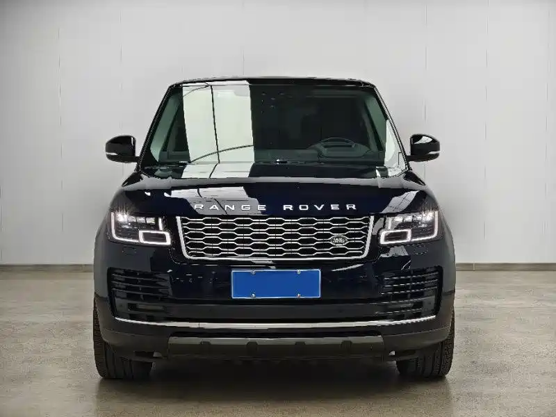 Land Rover Range Rover 2022 3.0 L6 400PS