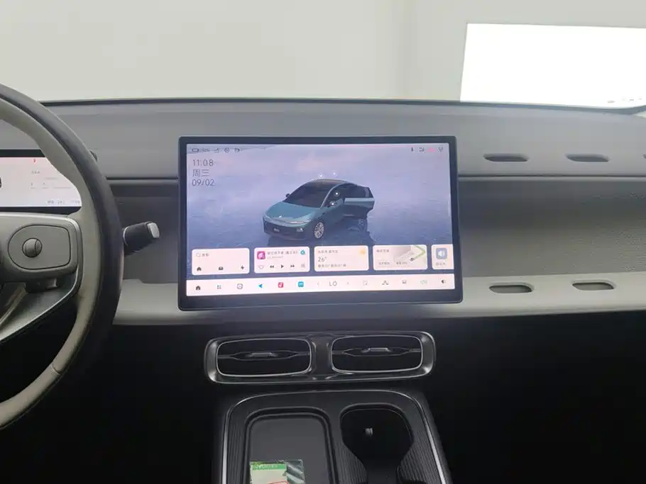 Leapmotor Leapmotor B01 — миниатюра 13