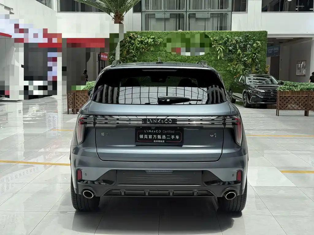 Lynk & Co 01 — миниатюра 17