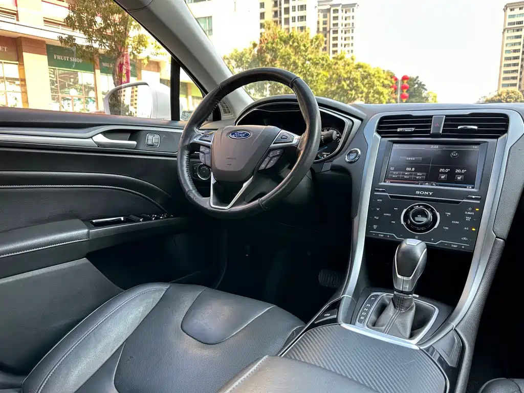 Ford Mondeo — миниатюра 23