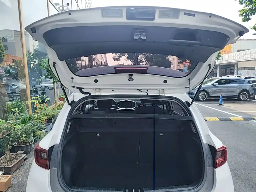 Kia KX1 — миниатюра 19