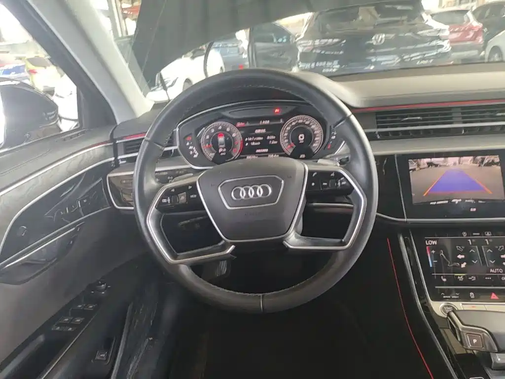 Audi A8 — миниатюра 11