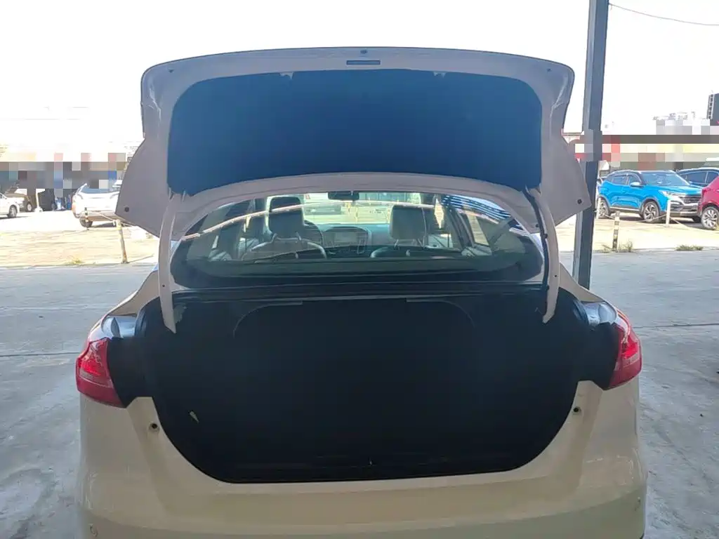 Ford Focus — миниатюра 19