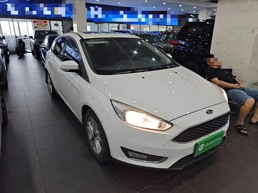 Ford Focus — миниатюра 4