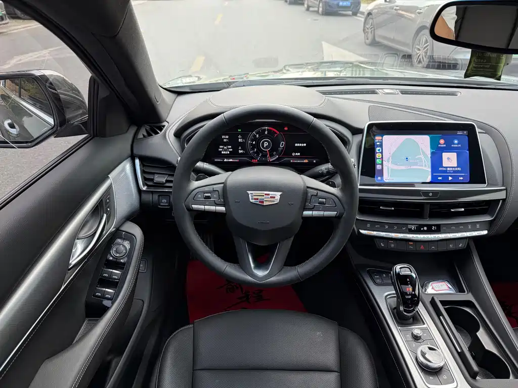 Cadillac CT5 — миниатюра 11