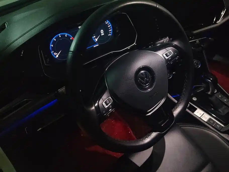Volkswagen Sagitar — миниатюра 15