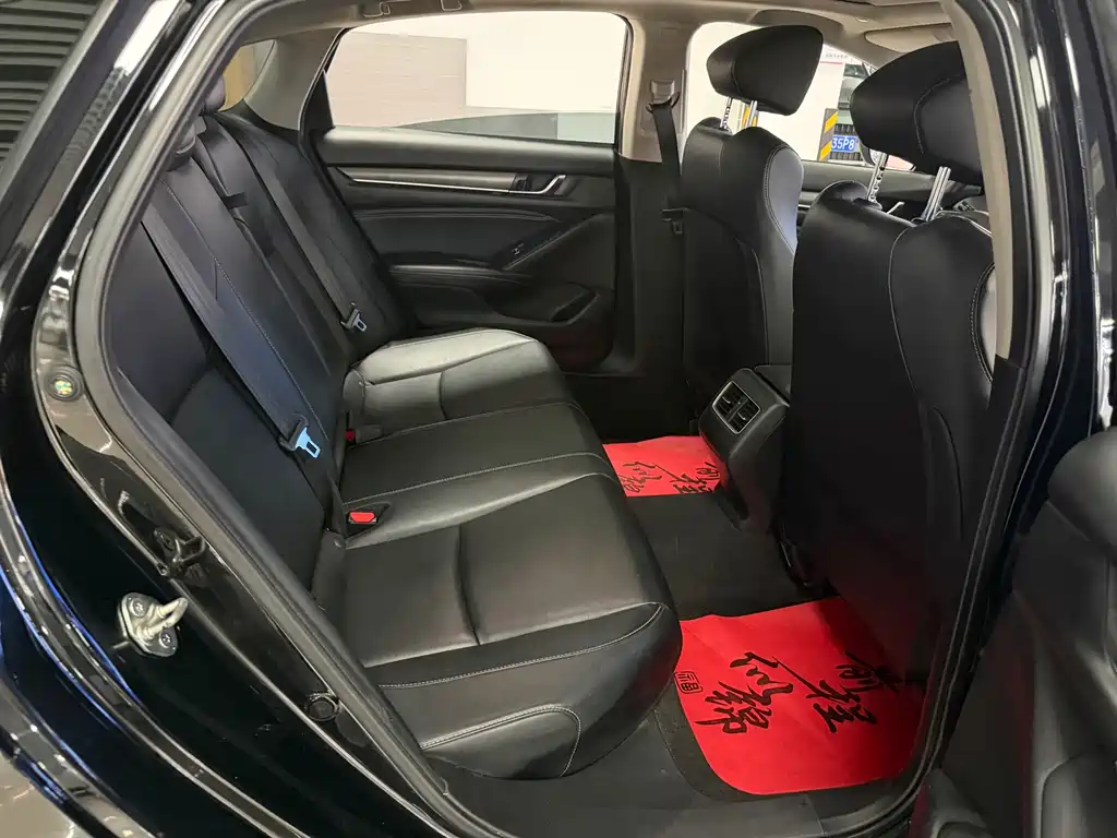 Honda Inspire — миниатюра 8