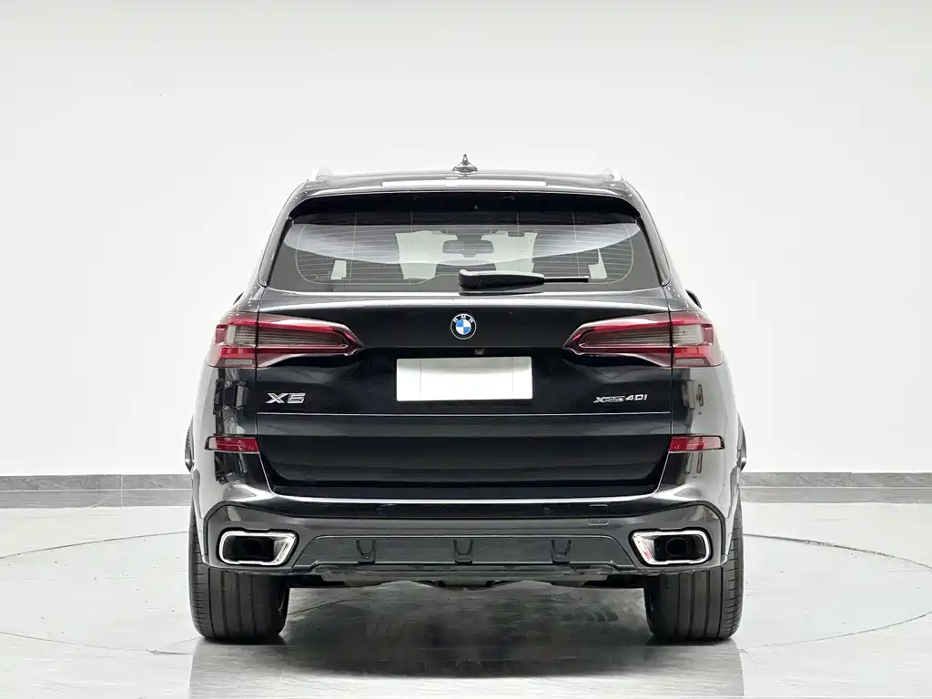 BMW X5 2022 xDrive 40Li Premium M Sport