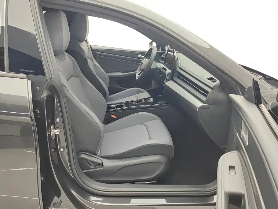 Volkswagen Lamando — миниатюра 8