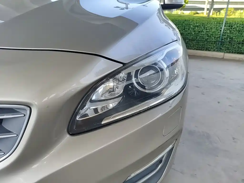 Volvo S60 — миниатюра 24