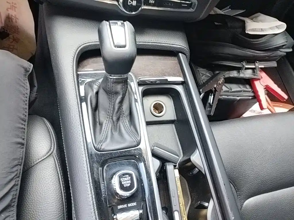 Volvo S90 — миниатюра 14