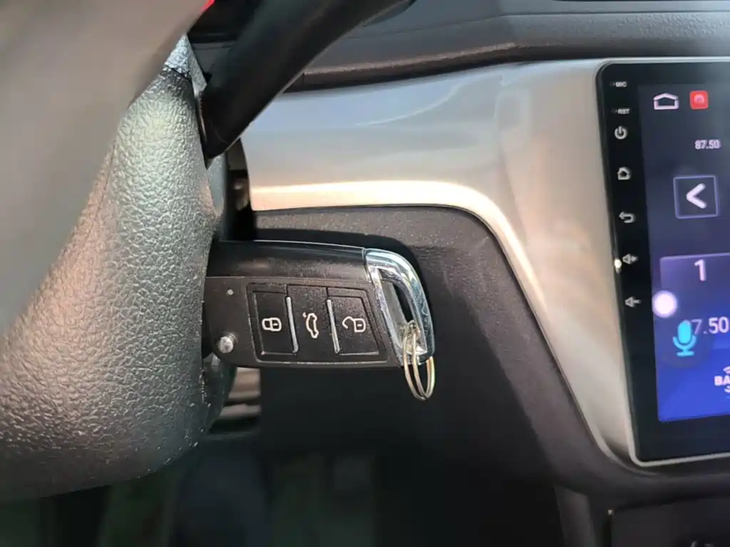 Volkswagen Lavida — миниатюра 9