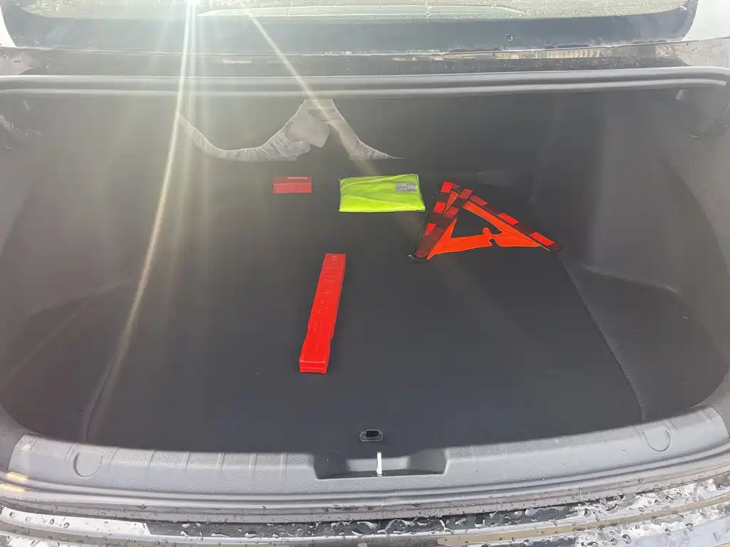 GEELY AUTOMOBILE XINGRUI