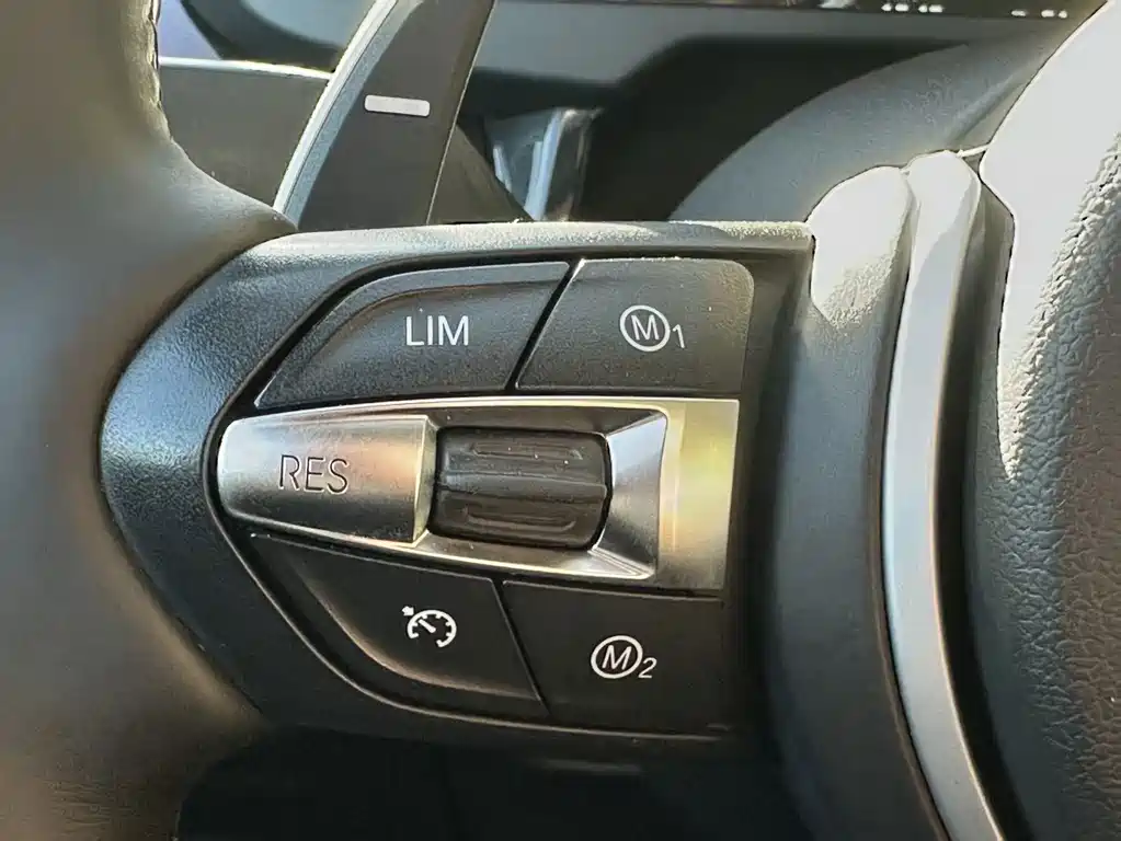 BMW X6 — миниатюра 22