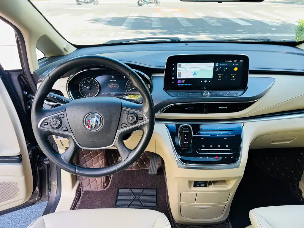 Buick GL8 — миниатюра 18