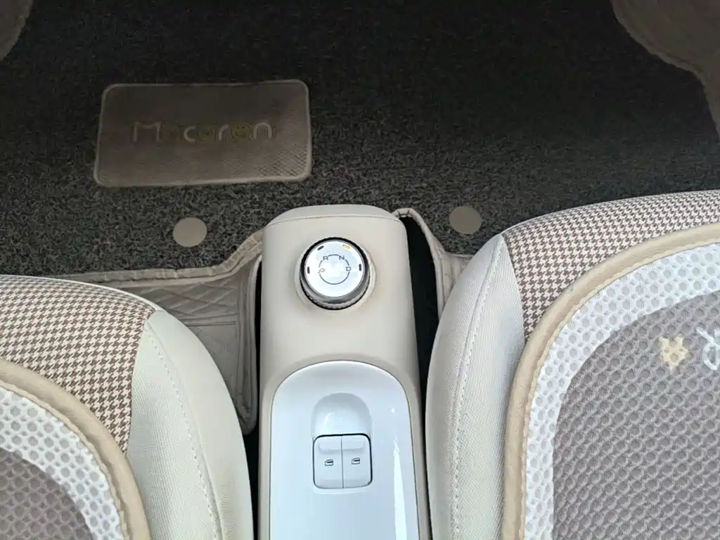 Wuling MINIEV — миниатюра 14