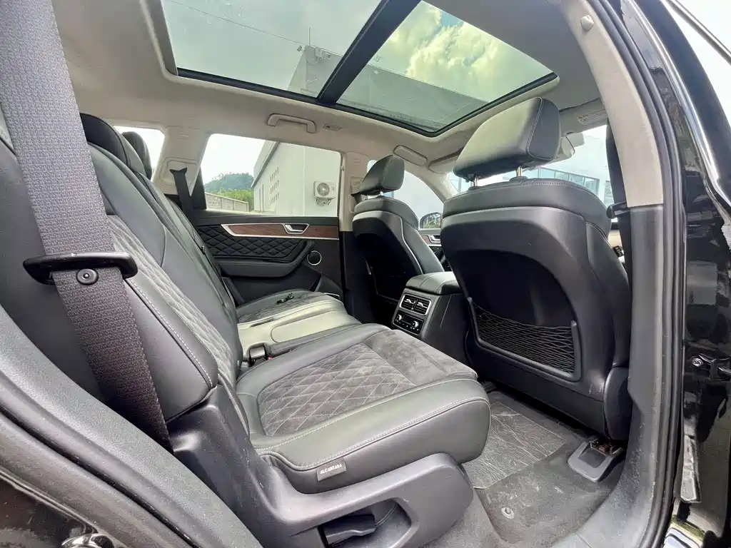 Hongqi Hongqi HS7 — миниатюра 5