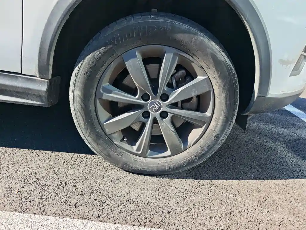 BYD Yuan EV — миниатюра 25
