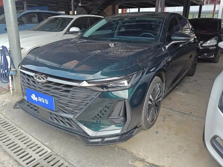 Chery Arrizo 8