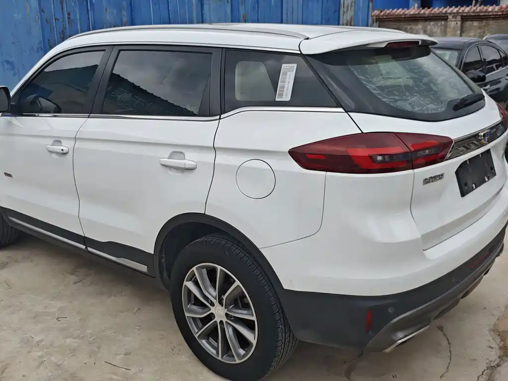 Geely Boyue — миниатюра 5