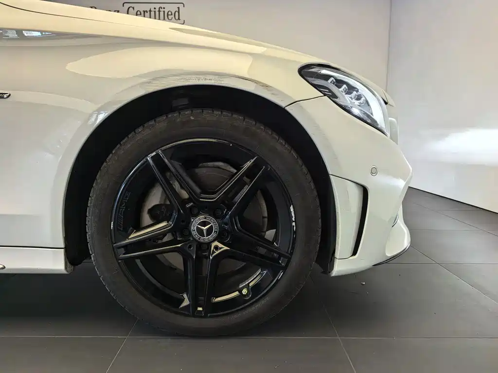 Mercedes-Benz C-Class — миниатюра 4