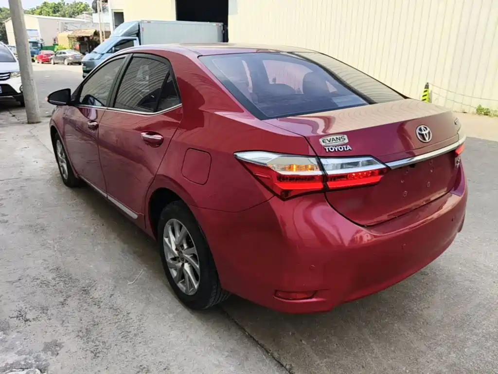 Toyota Corolla — миниатюра 5