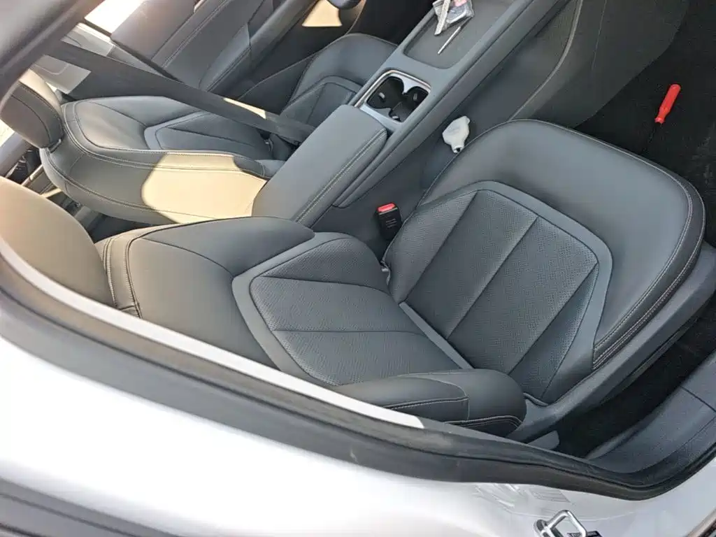 Wuling Xingguang — миниатюра 25