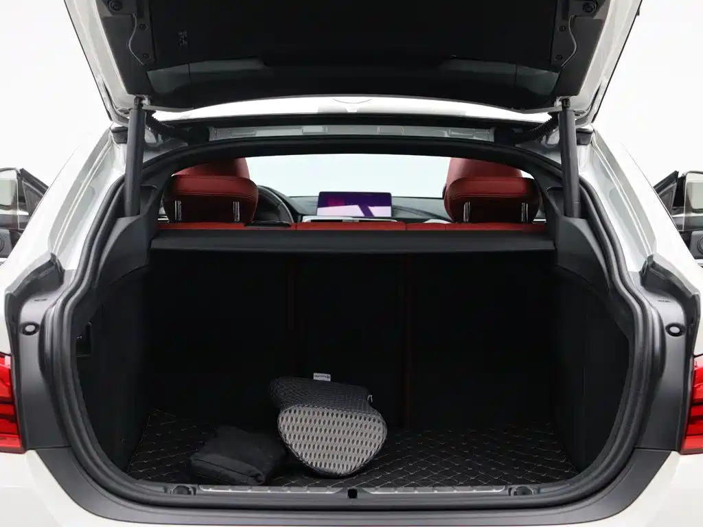 BMW 4 Series — миниатюра 10