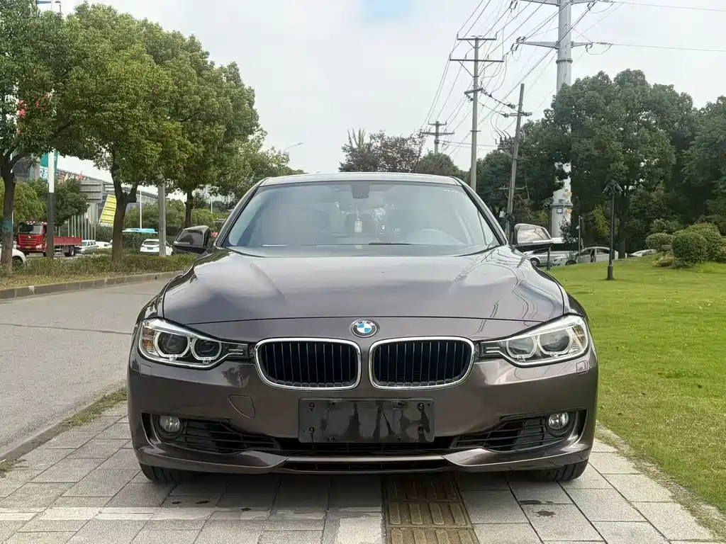 BMW 3 Series — миниатюра 2