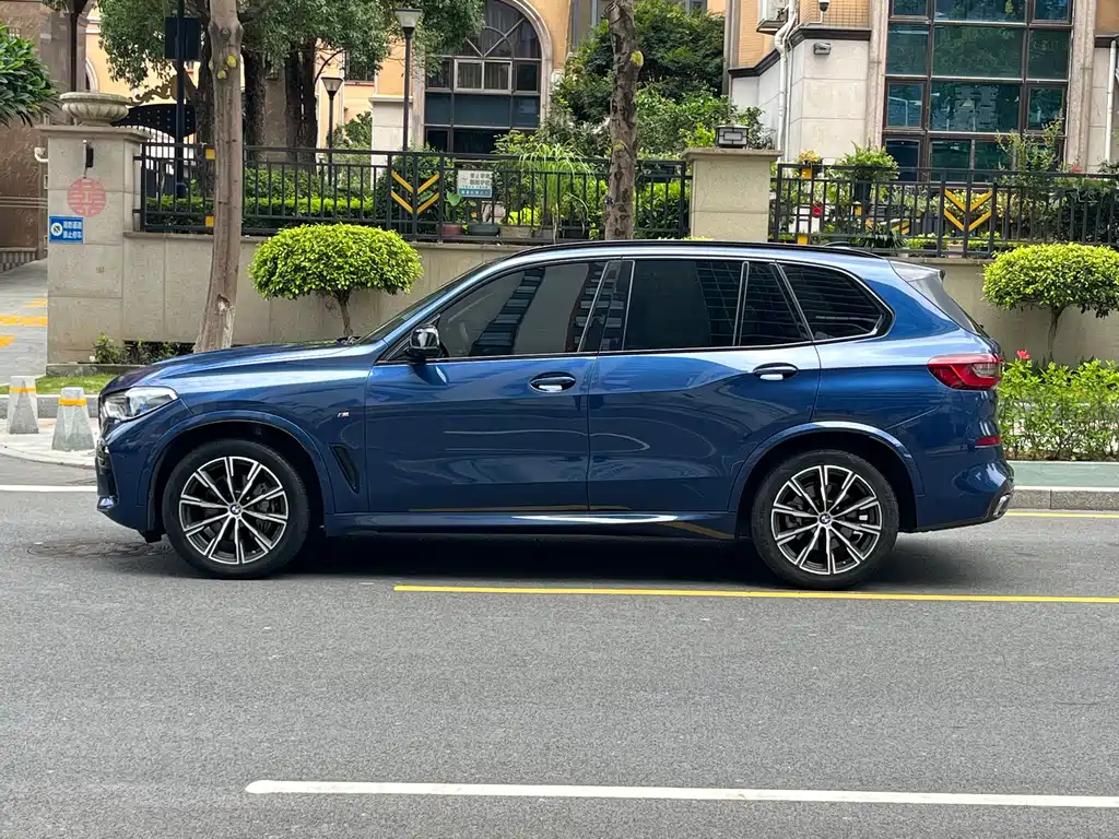BMW X5 2019 xDrive40i M Sport