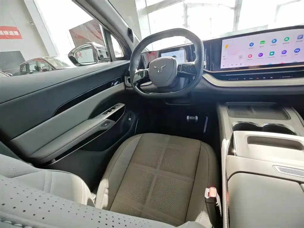 Hongqi HONGQI TIANGONG 08