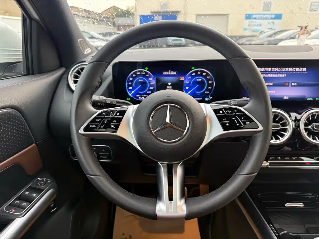 Mercedes-Benz EQA — миниатюра 5