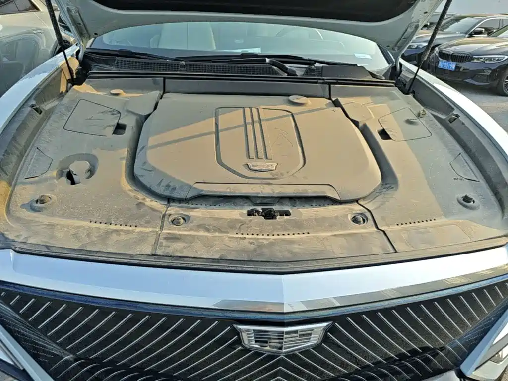 Cadillac Lyriq — миниатюра 20