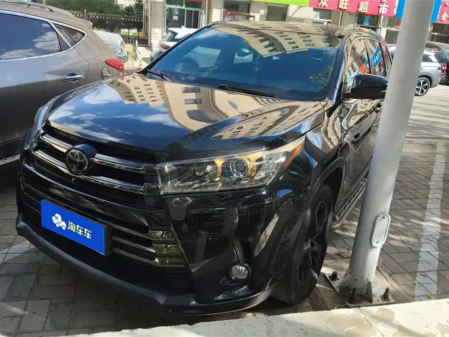 Toyota Highlander 2020