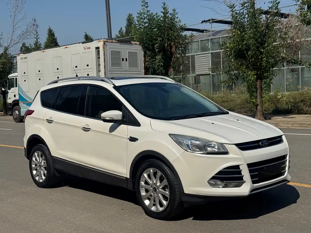 Ford Kuga — миниатюра 3