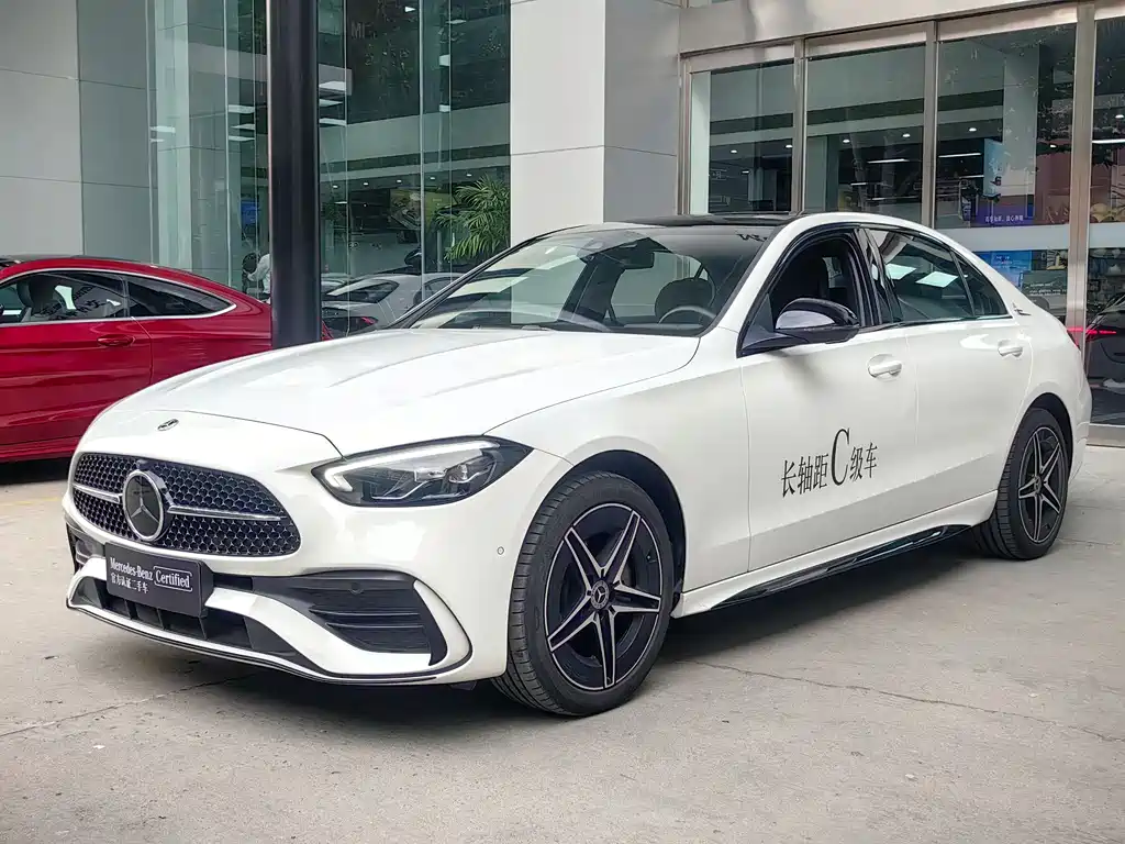 Mercedes-Benz C-Class 2024