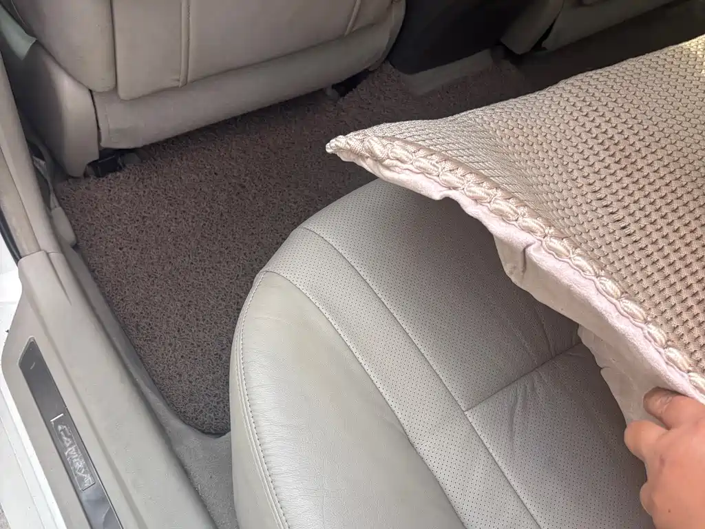 Toyota Camry — миниатюра 4