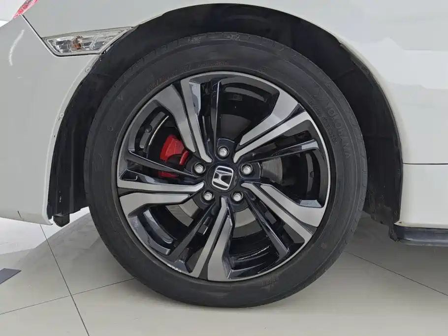Honda Civic — миниатюра 6