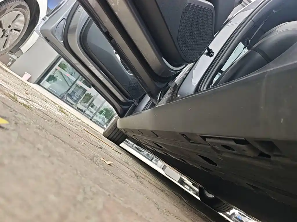 BYD Qin L — миниатюра 22