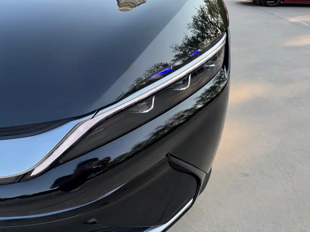 BYD Han — миниатюра 11