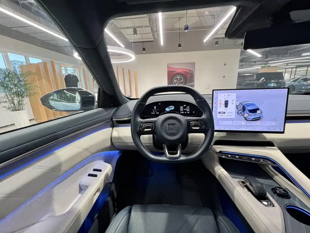 ZEEKR EXTREME KRYPTON 001