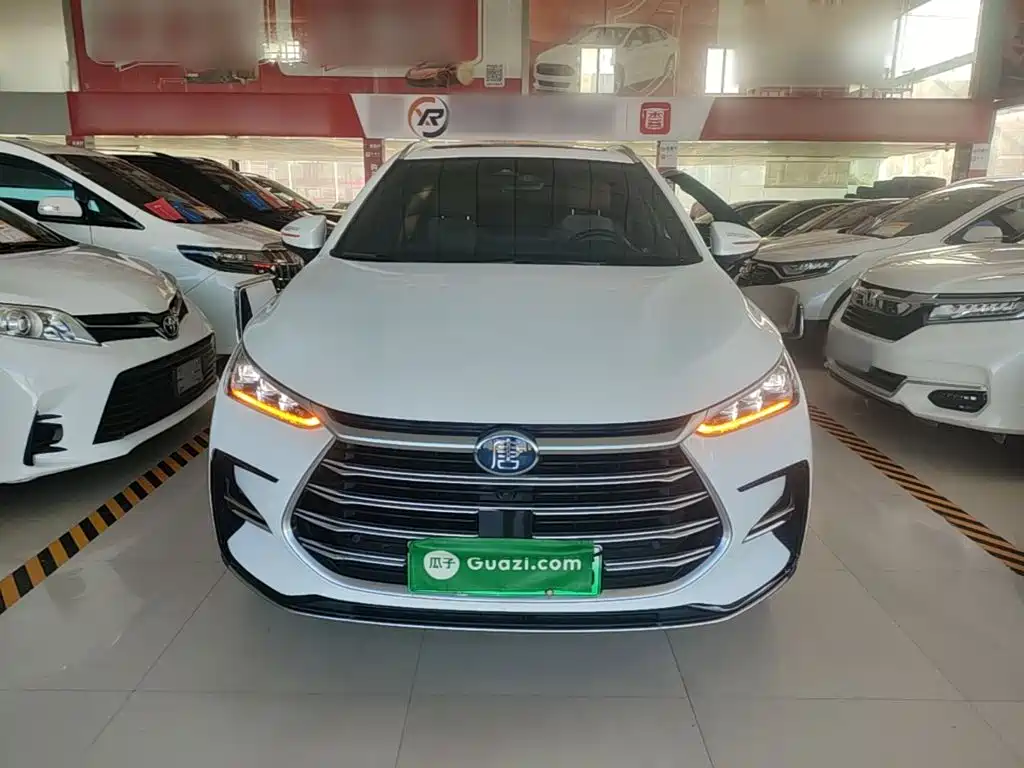BYD Tang New Energy — миниатюра 3