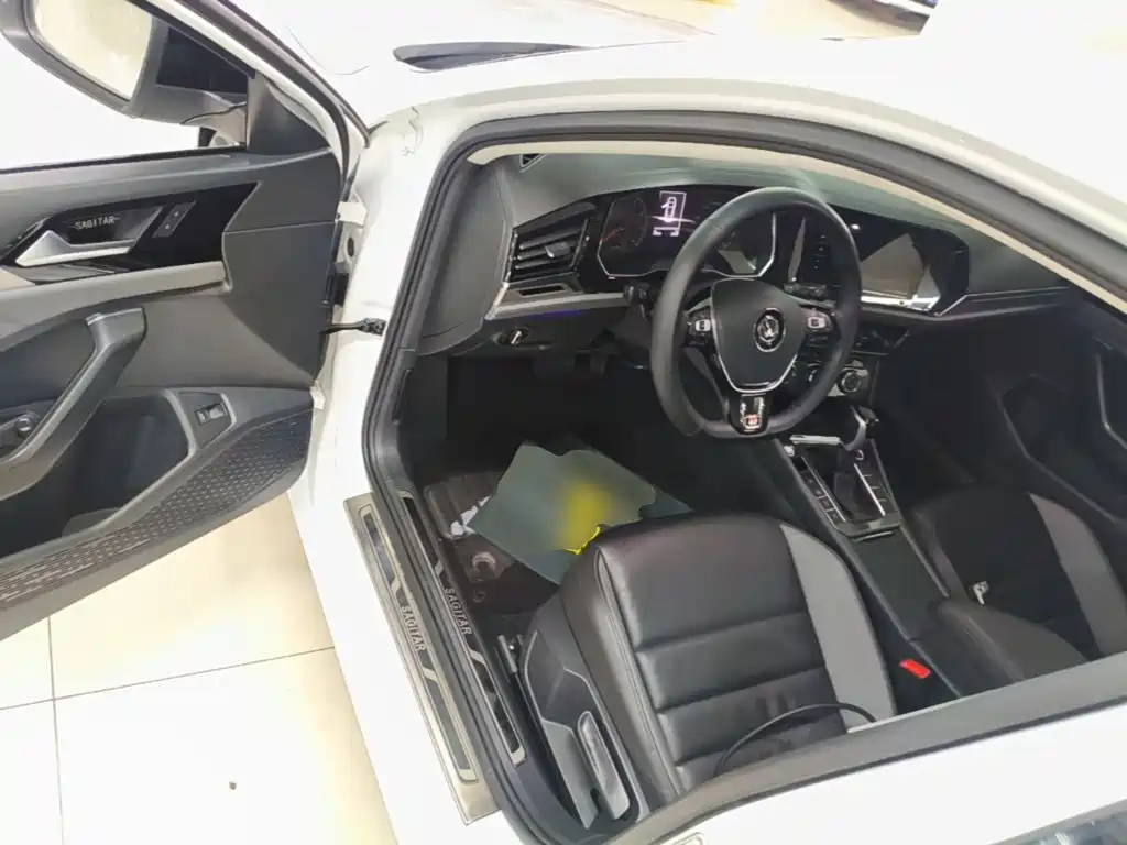 Volkswagen Sagitar — миниатюра 16