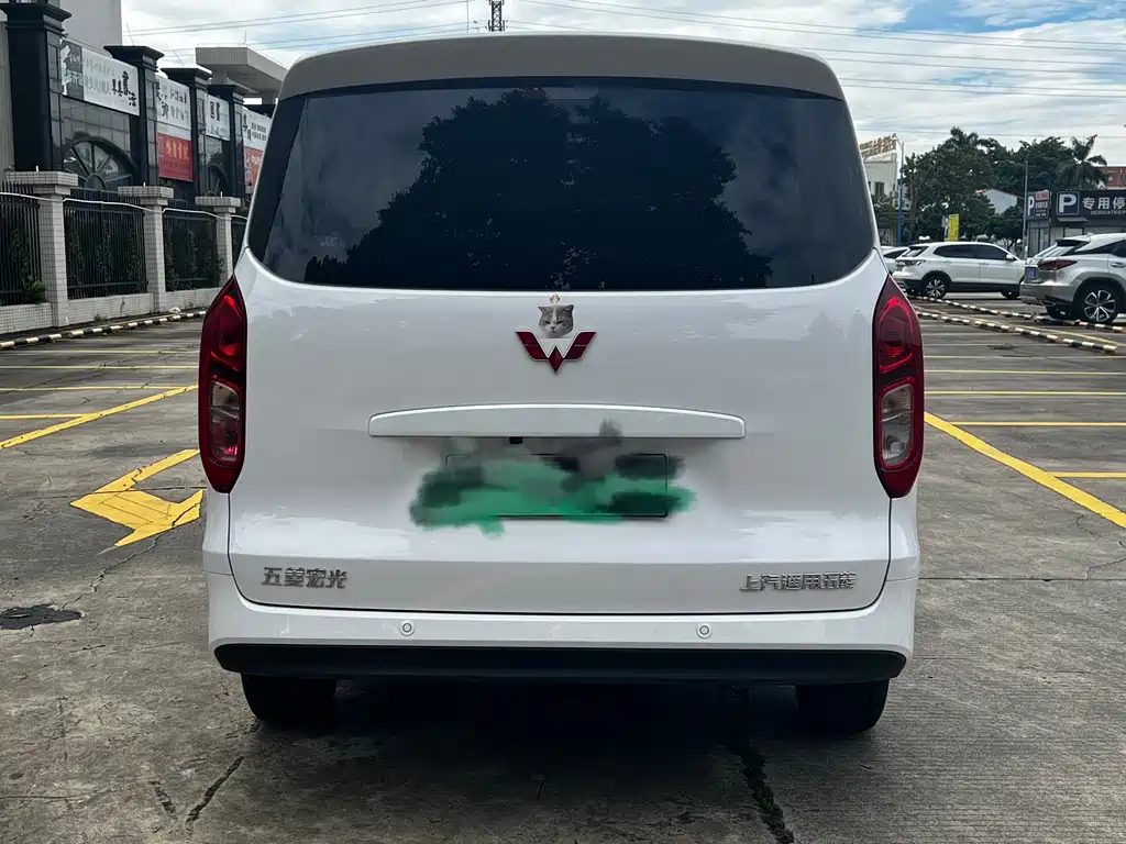 Wuling Hongguang EV — миниатюра 5